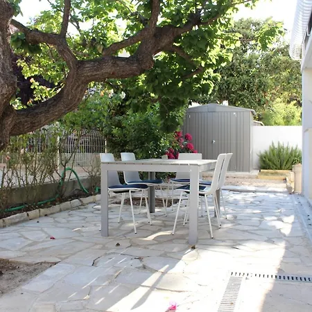 Residence Inaya Six-Fours-les-Plages Exterior photo